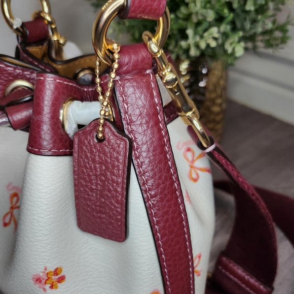 Coach Crossbody Bucket Bag - Picture 6 of 10